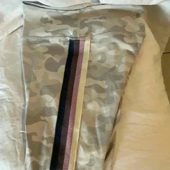 Spiritual Gangster Intent Camo Legging Small - Picture 11 of 11